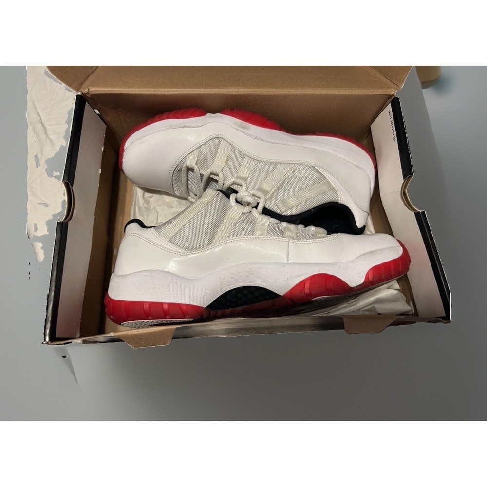 Nike Air Jordan 11 XI Retro Low Cherry‎ Bottom 2012 White Red 528895